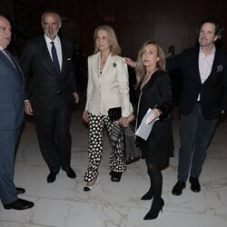 La Infanta Elena, con un pie lesionado en la gala de los Premios Asociación de la Prensa Deportiva en Madrid