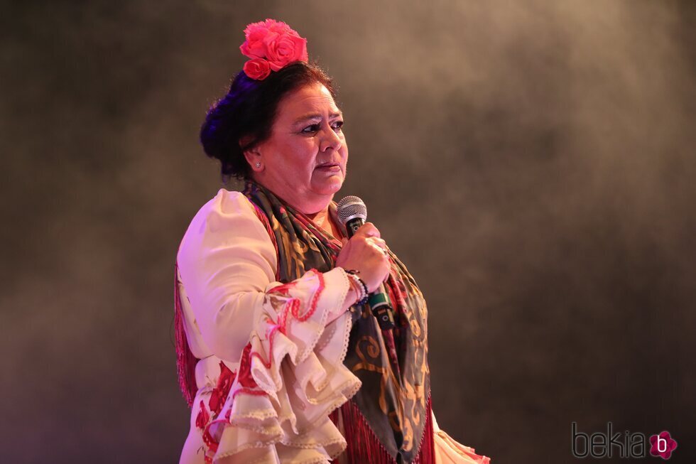 María del Monte durante un concierto en Cullera tras la detención de Antonio Tejado