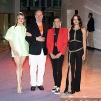 Alberto de Mónaco, Estefanía de Mónaco y sus hijas Pauline Ducruet y Camille Gottlieb en el 20 aniversario de Fight Aids Monaco