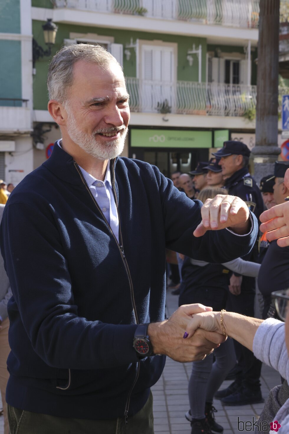 El Rey Felipe saludando al pueblo de Chiva, en Valencia