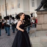 Isabella de Dinamarca a su llegada a la celebración de su 18 cumpleaños en el Teatro Real de Copenhague