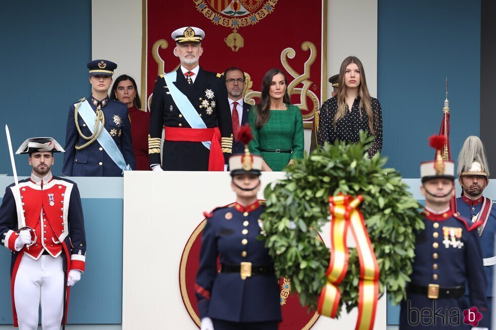 Los Reyes Felipe y Letizia, la Princesa Leonor y la Infanta Sofía en el desfile por el Día de la Hispanidad 2025