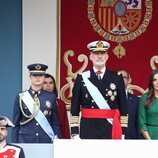 Los Reyes Felipe y Letizia, la Princesa Leonor y la Infanta Sofía presiden el desfile por el Día de la Hispanidad 2025