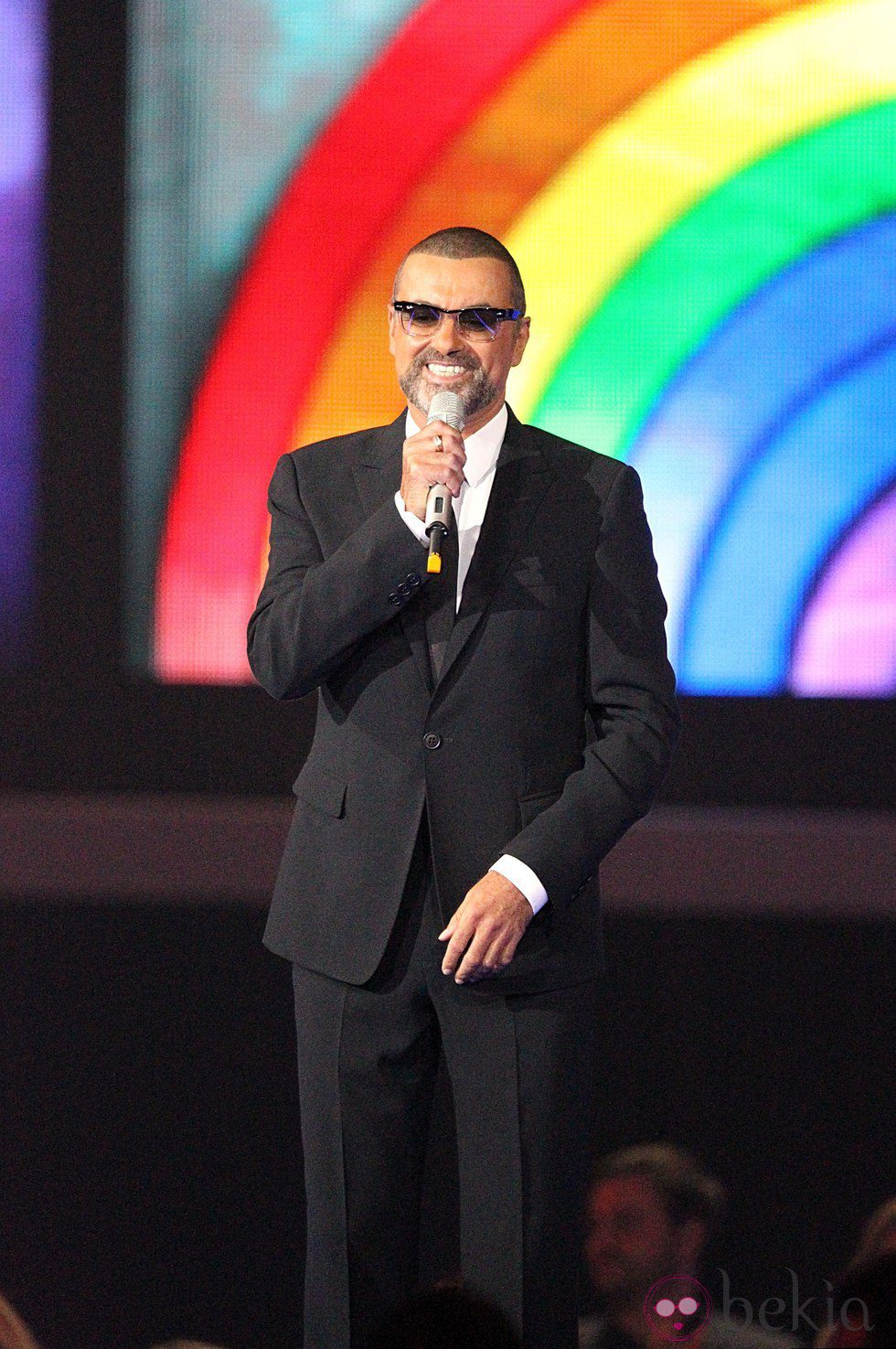 George Michael en los premios Brit 2012