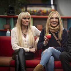 Sonia Madoc, Belén Ro y Carlos Lozano en la gala 4 de 'GH DÚO 4'