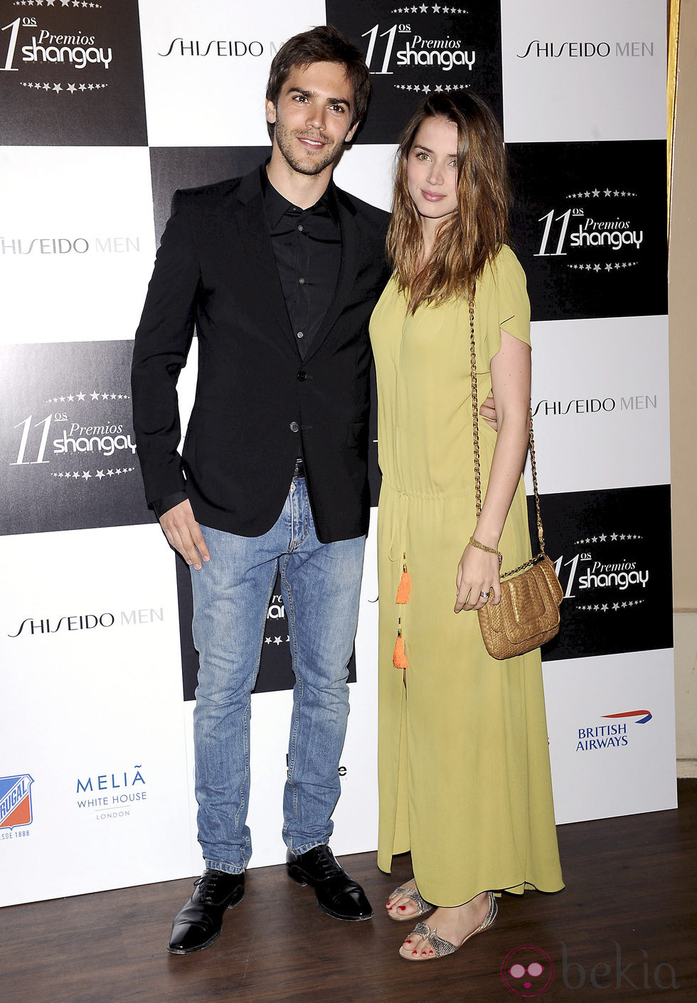 Marc Clotet y Ana de Armas en los Premios Shangay 2012
