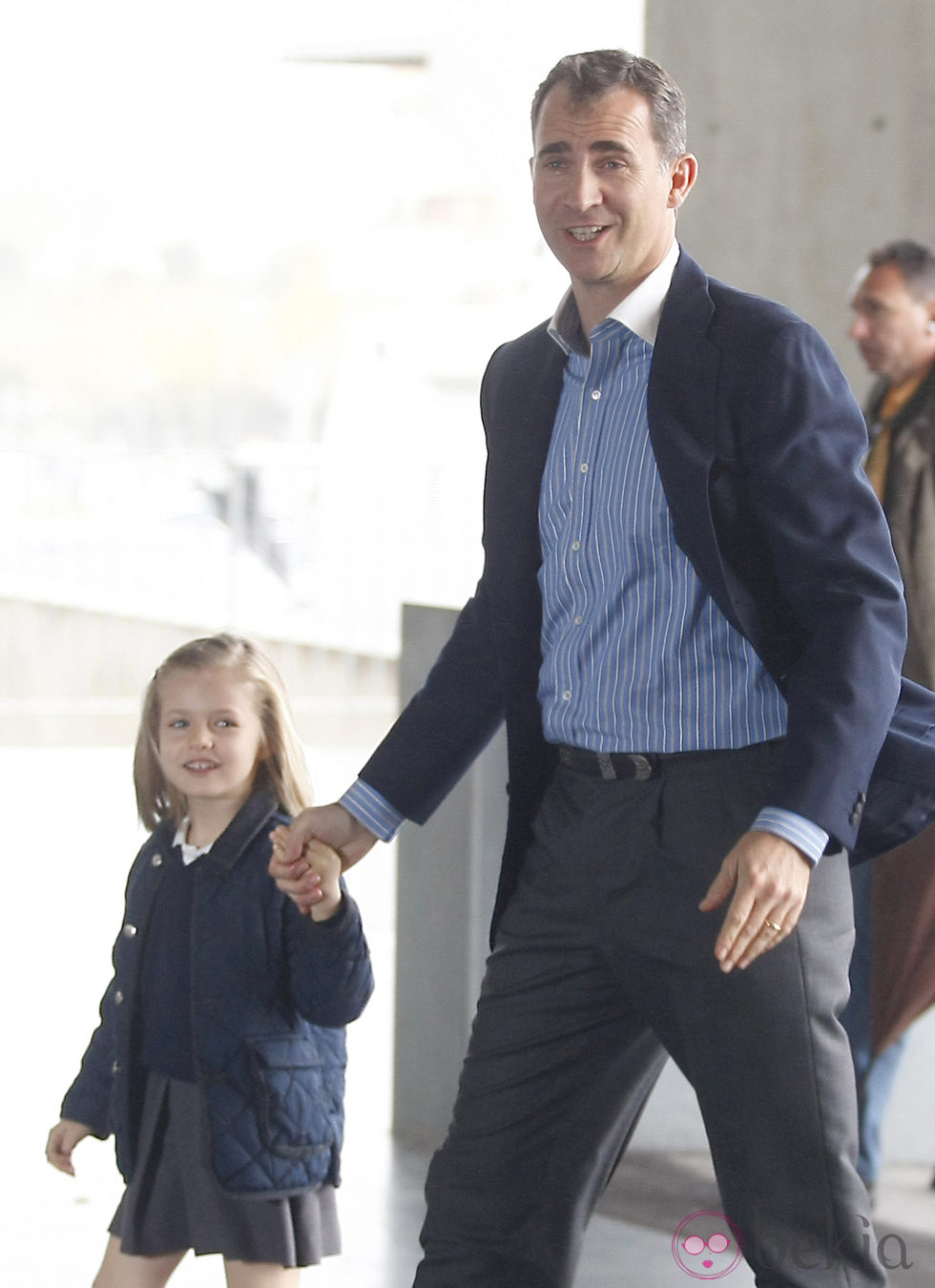 El Príncipe Felipe y la Infanta Leonor visitan a Froilán en el hospital