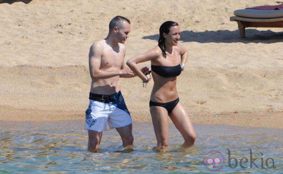 Anna Ortiz, novia de Andrés Iniesta, en bikini