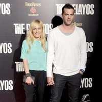 Luján Argüelles y Benjamín de la Fuente en el estreno de 'The Pelayos'