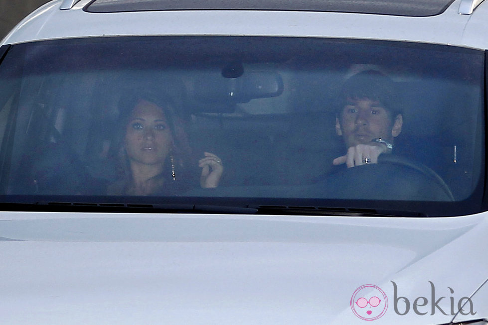 Leo Messi y Antonella Roccuzzo en la cena-homenaje a Guardiola