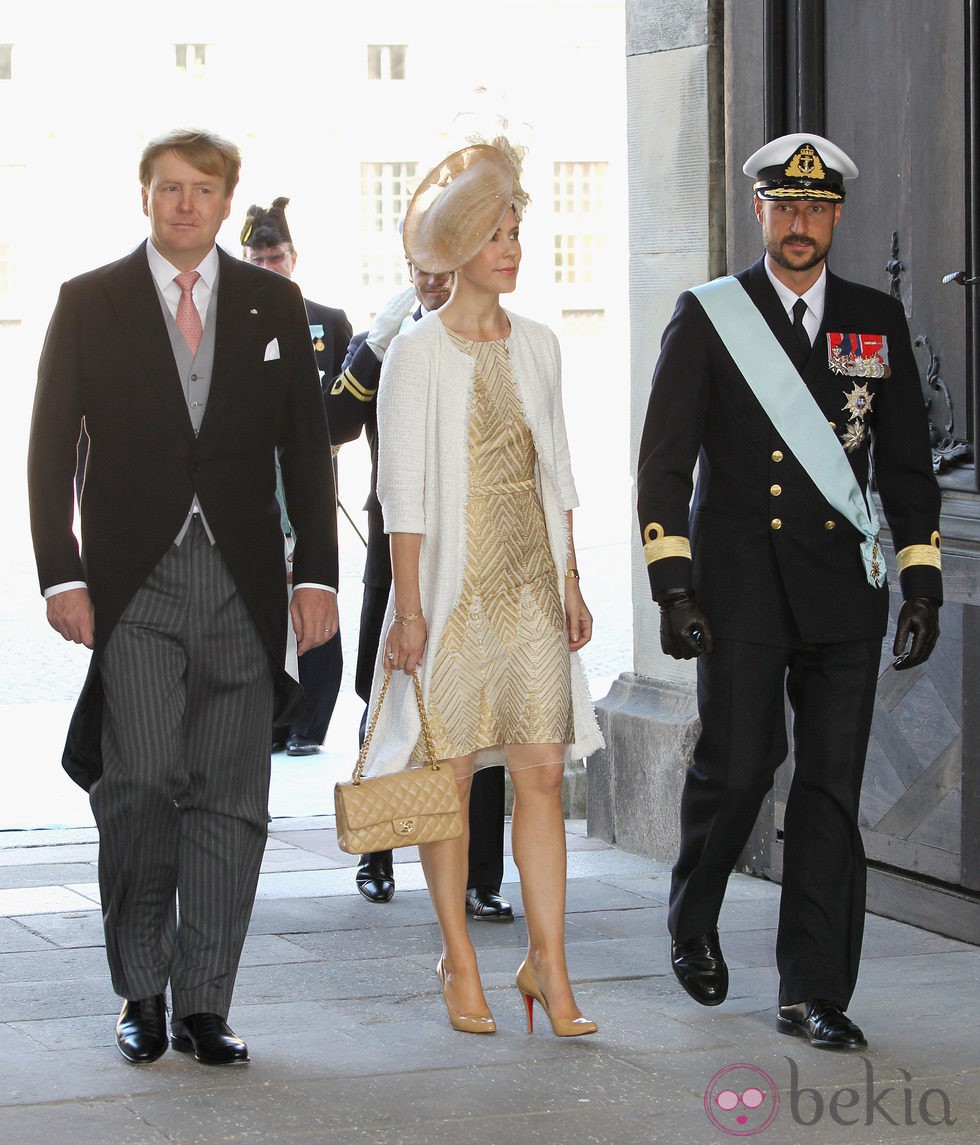 Guillermo de Holanda, Mary de Dinamarca y Haakon de Noruega en el bautizo de Estela de Suecia