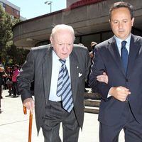 Alfredo Di Stefano en la capilla ardiente de María Ángeles Sandoval, Pitina