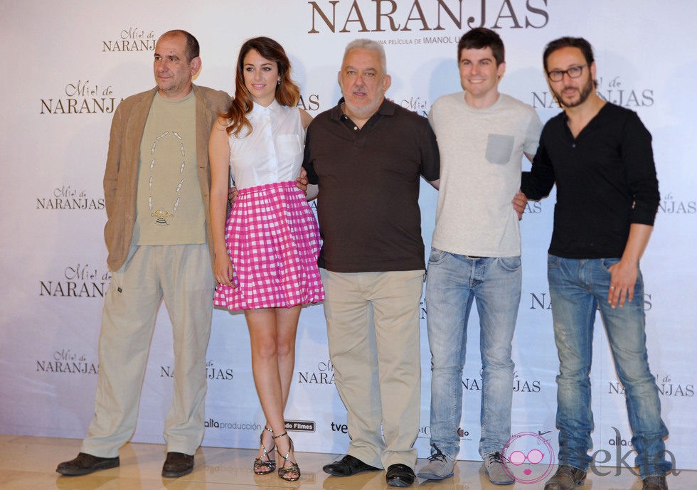 Karra Elejalde, Blanca Suárez, Imanol Uribe, Iban Garate y Carlos Santos presentan 'Miel de Naranjas'