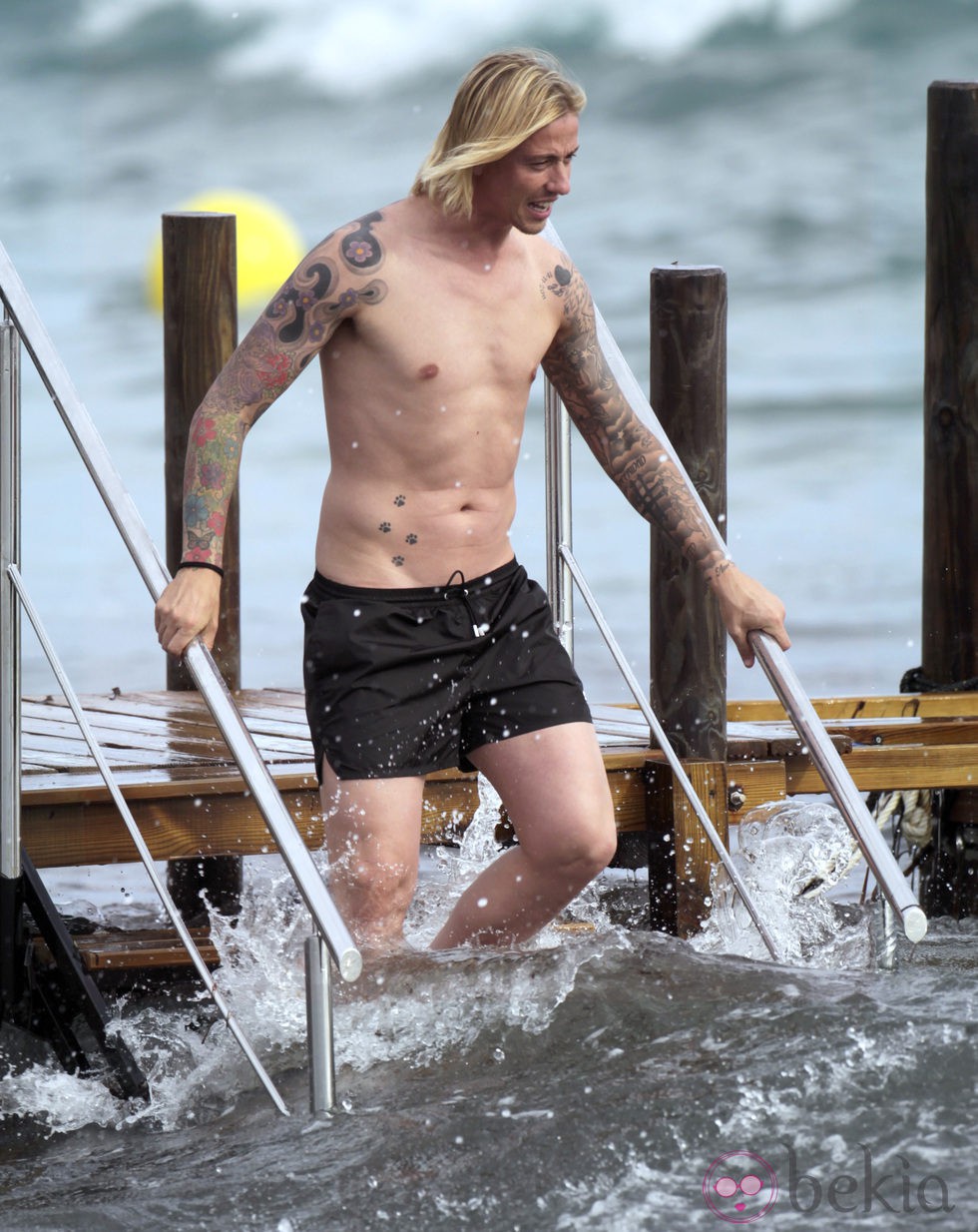Guti presume de torso desnudo en Ibiza