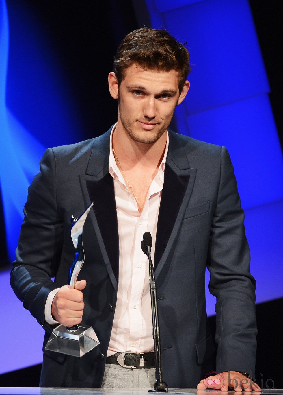 Alex Pettyfer en los Young Hollywood Aawrds 2012