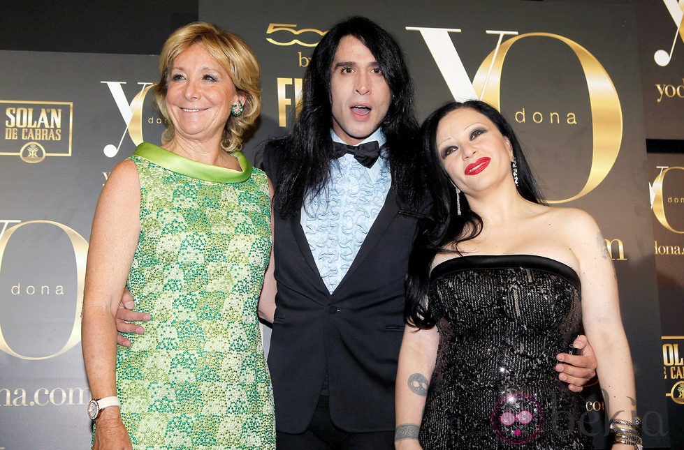 Esperanza Aguirre, Mario Vaquerizo y Alaska en los Premios Internacionales Yo Dona 2012