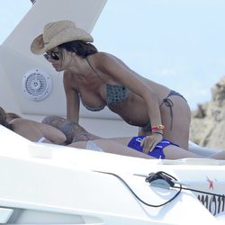 Romina Belluscio presume de embarazo en Ibiza