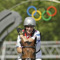Zara Phillips compitiendo en Londres 2012