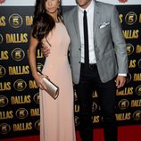 Jesse Metcalfe y Cara Santana en la promoción de 'Dallas' en Londres