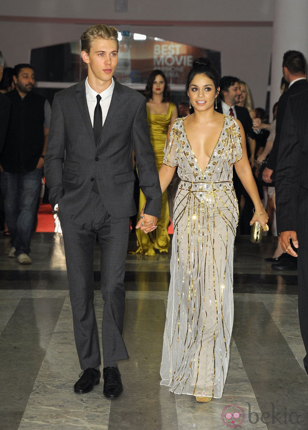 Vanessa Hudgens y Austin Butler a su llegada a la premiere de 'Spring Breakers' en la Mostra de Venecia 2012
