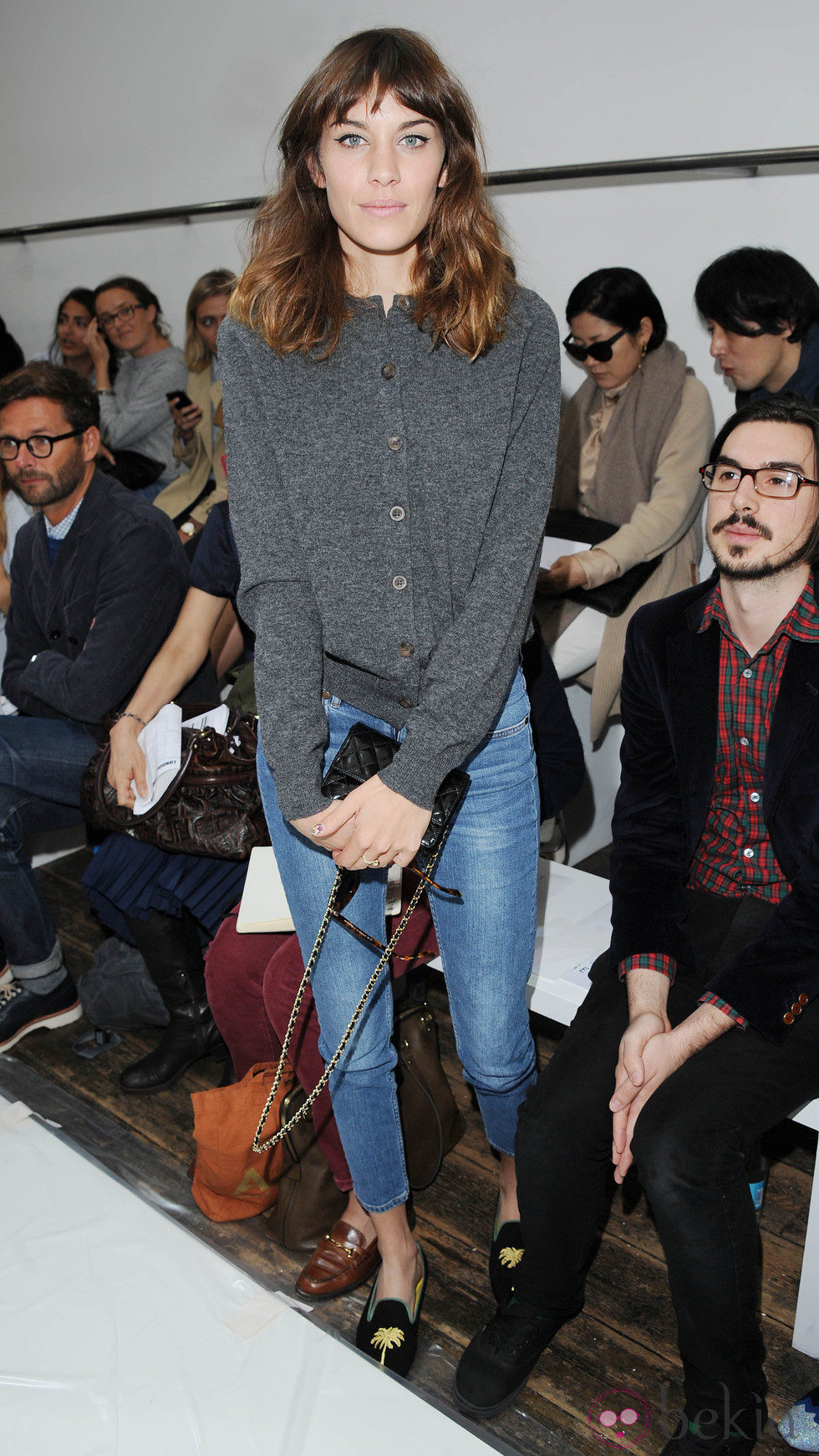 Alexa Chung en la Semana de la Moda de Londres primavera/verano 2013