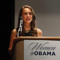 Natalie Portman en un acto de apoyo a la campaña de Barack Obama