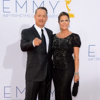 Tom Hanks y Rita Wilson en los Emmy 2012