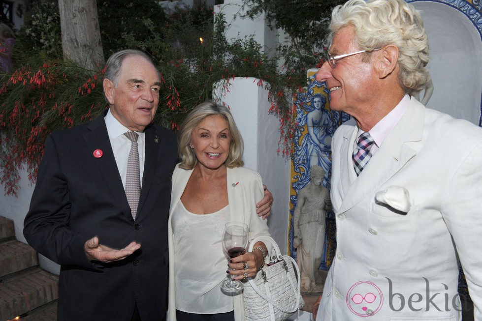 El Conde Rudi con Beatriz de Orleans en su 80 cumpleaños