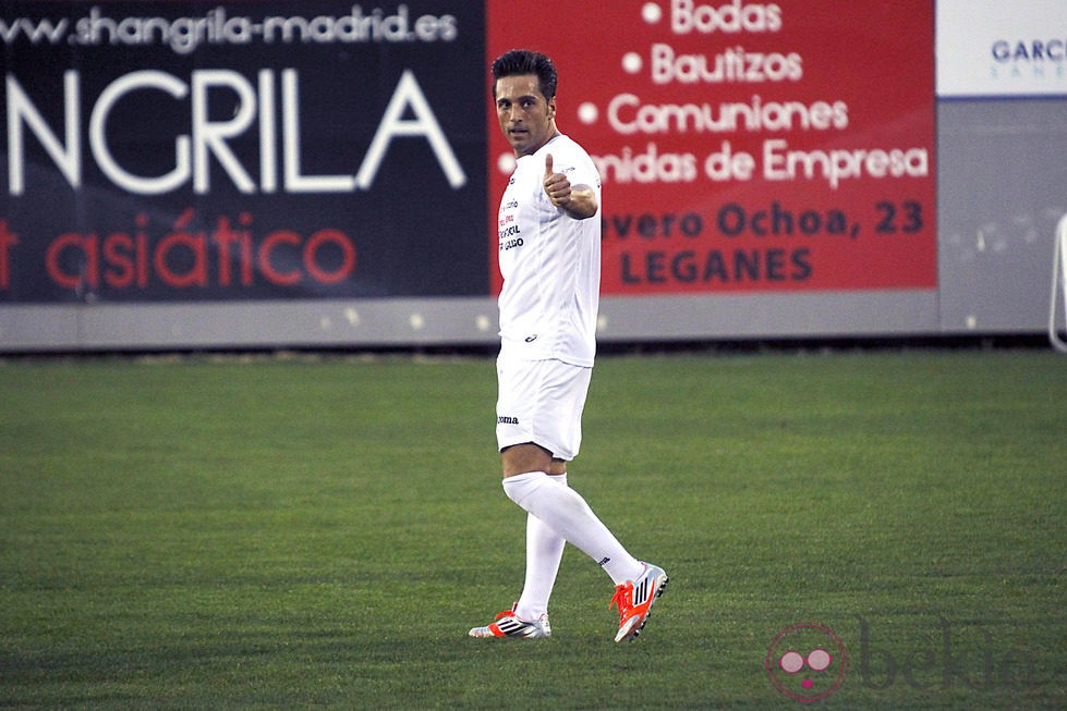 David Bustamante en un partido de fútbol solidario en Leganés