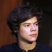 Harry Styles durante una conferencia en París