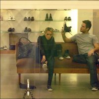 Hilary Duff y Mike Comrie de compras
