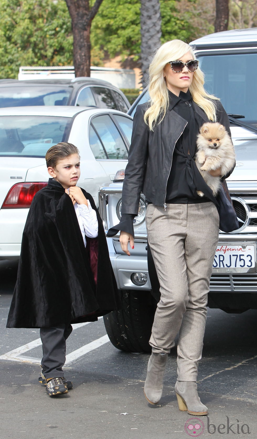 Gwen stefani prepara Halloween con sus hijos y su marido 
