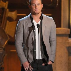 Channing Tatum presentando una gala en California