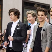 One Direction actuando para la NBC en Nueva York