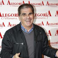 Pedro Ruiz en la presentación de Celia Flores 'En una calle blanca'