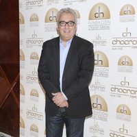 Leo Harlem en la presentación del catálogo benéfico de Chocrón 2013