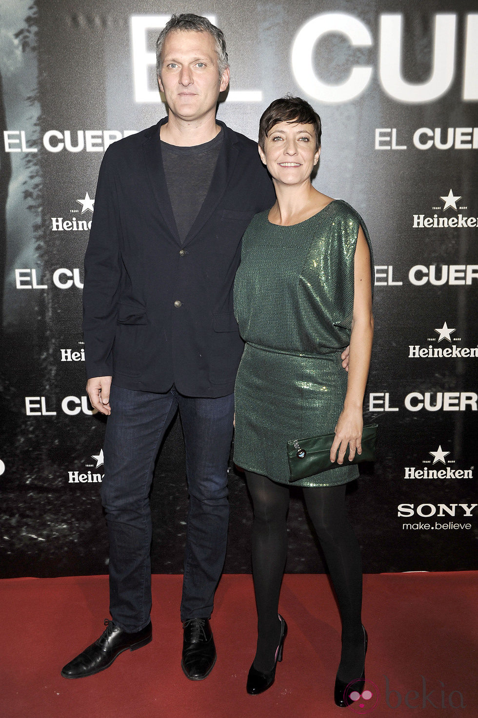Eva Hache y Jons Andrés Papila en el estreno de 'El Cuerpo'