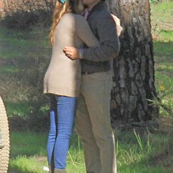 Francisco Rivera y Lourdes Montes, muy cariñosos en una peregrinación a El Rocío