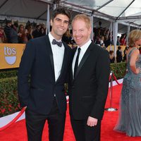 Jesse Tyler Ferguson y Justin Mikita en los Screen Actors Guild Awards 2013