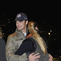 Beatrice Borromeo abraza a Pierre Casiraghi