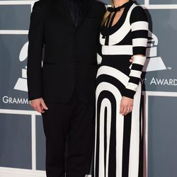Dave Grohl y Jordyn en los Grammy 2013