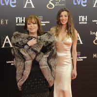 Massiel en la alfombra roja de los Goya 2013