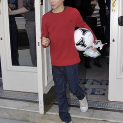 Romeo Beckham en el cumpleaños de su hermano Cruz