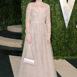 Zooey Deschanel en la fiesta post Oscar 2013 organizada por Vanity Fair