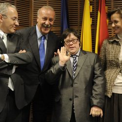 Pablo Pineda presenta su libro 'El reto de aprender' junto a Vicente del Bosque