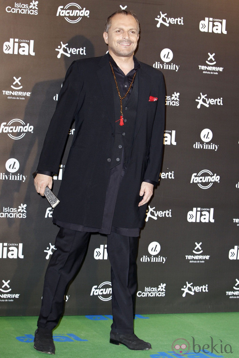 Miguel Bosé en los premios Cadena Dial 2012
