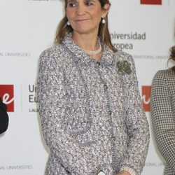 La infanta Elena preside la entrega de los Premios Jóvenes Emprendedores