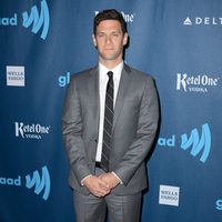 Justin Bartha en los Glaad Media Awards 2013 en Los Angeles
