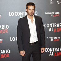 Álex Barahona en el estreno de 'Lo contrario al amor' en Madrid