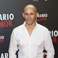 Modesto Lomba en el estreno de 'Lo contrario al amor' en Madrid